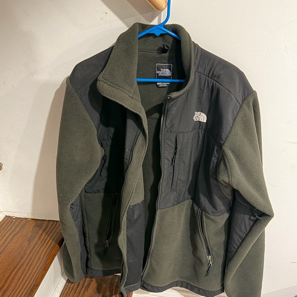 The North Face Men's Black and Olive Green Denali Fleece Jacket sz L rare color